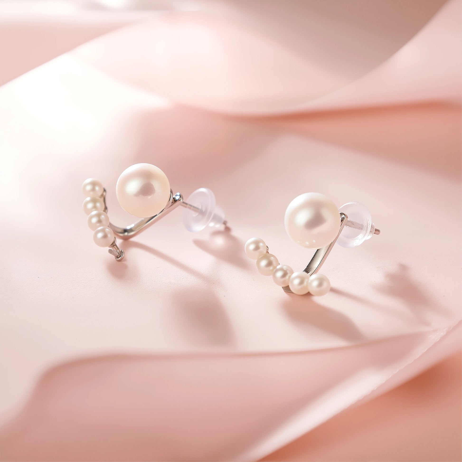 Natural Freshwater Pearl Stud Earrings S925 Silver Minimalist White
