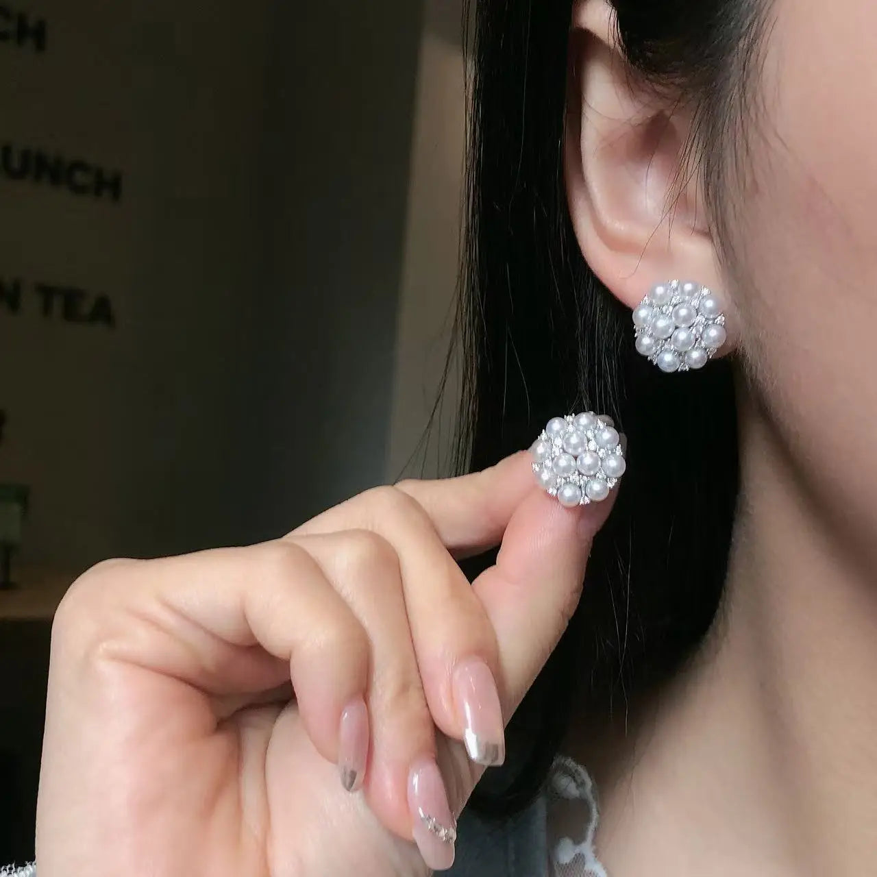 Freshwater Pearl Stud Earrings 3-4mm Round 925 Silver