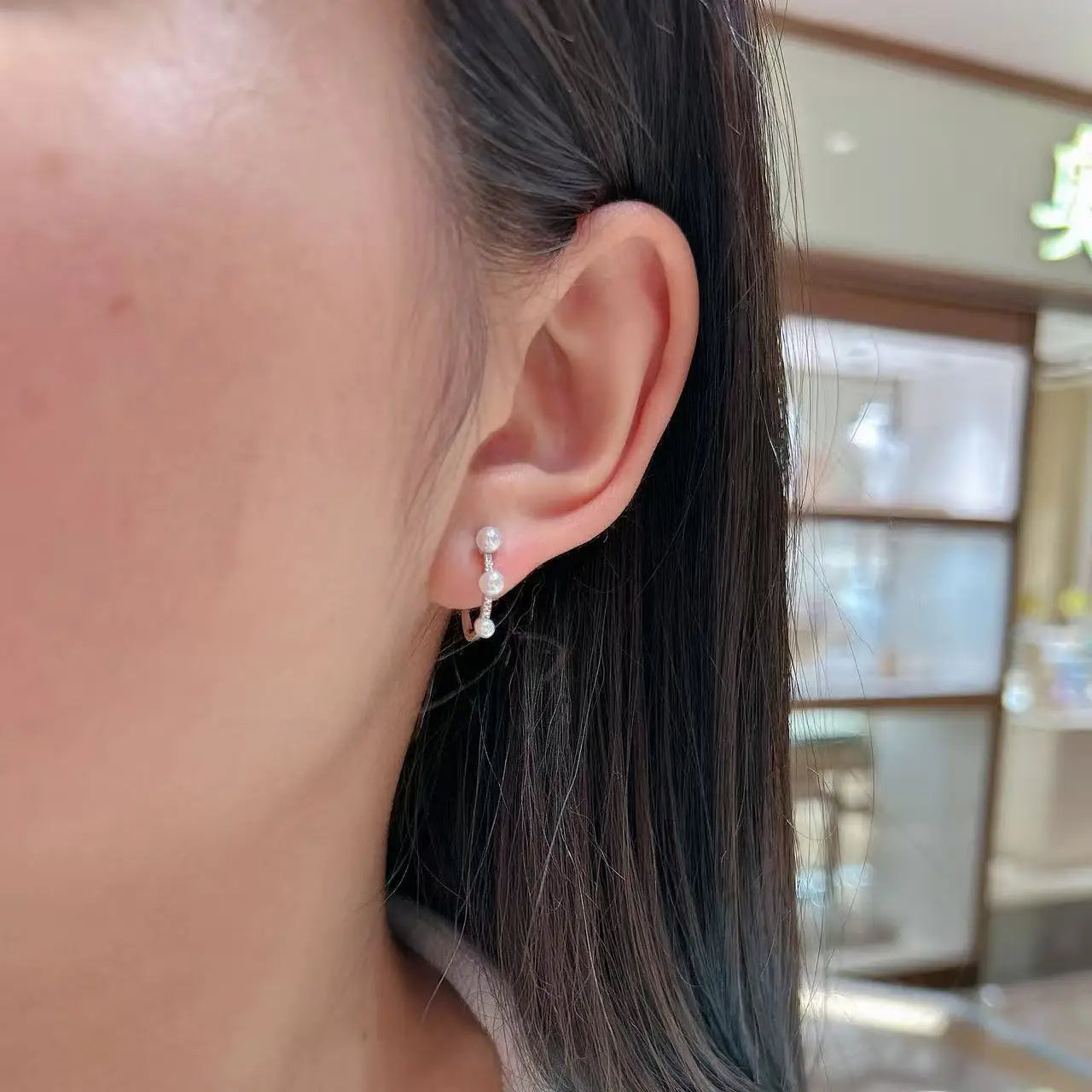Natural Freshwater Pearl Stud Earrings 925 Silver White 2.5-4mm
