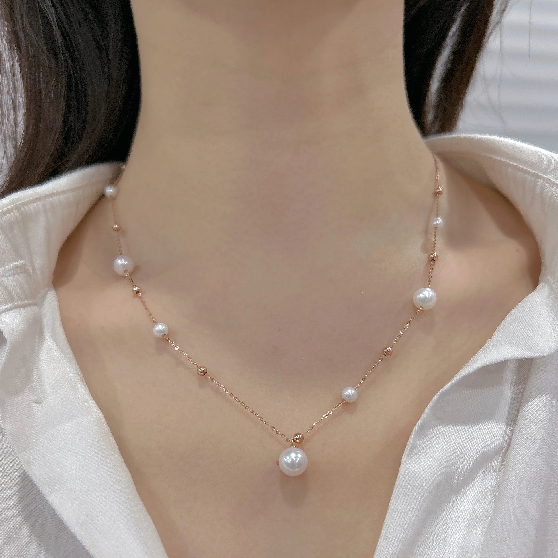 Caressa Freshwater Pearl 18K Gold Necklace Minimalist 42cm White